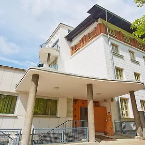 Saint Ignatius Retreat House Frühstückspension Laibach